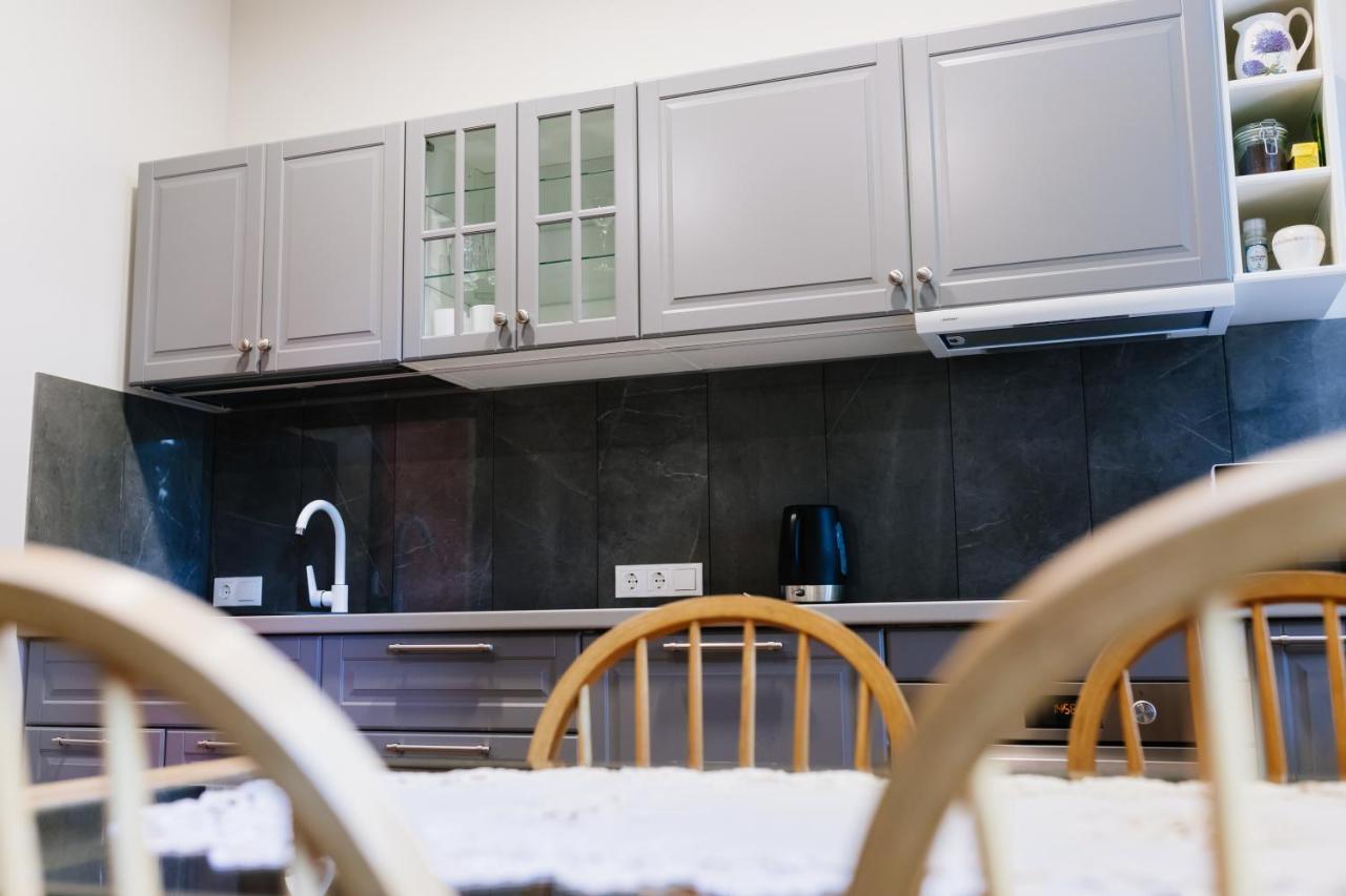 Kronu Nami Liepāja Extérieur photo